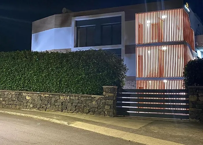 Lugar D Ribeira * Lagoa (Azores)