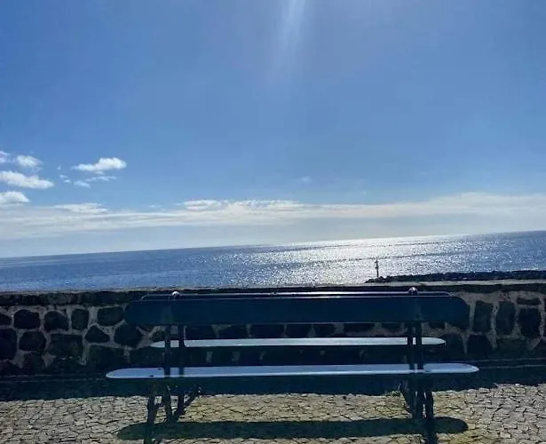 Lugar D Ribeira * Lagoa (Azores)